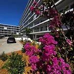 Lejlighed Luxueux Climatise Avec Piscine & Parking Saint-Laurent-du-Var